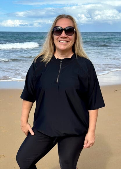 plus-size-short-sleeve-baggy-rashie-with-waist-tie
