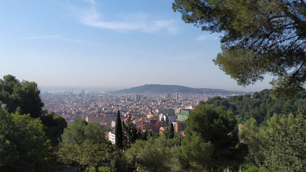 bannner top 10 best places to visit in Barcelona Spain