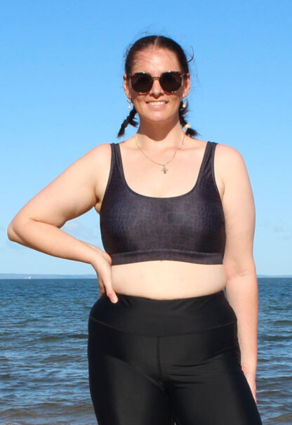 plus size womens swim top scoop neck with support