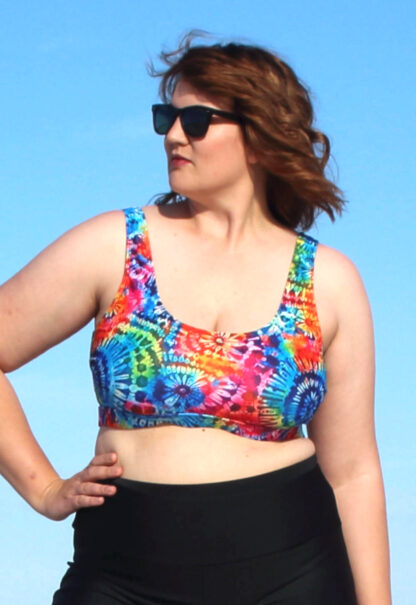 Plus Size Scoop Neck Sport Bikini Top coloured Tie Dye pattern