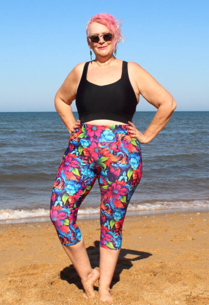 Plus Size Three Quarter Length Swim leggings floral design swimwear