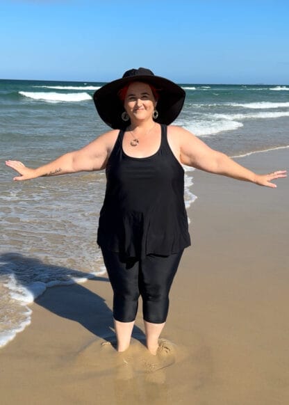 plus size chlorine resistant black swim leggings three quarter length